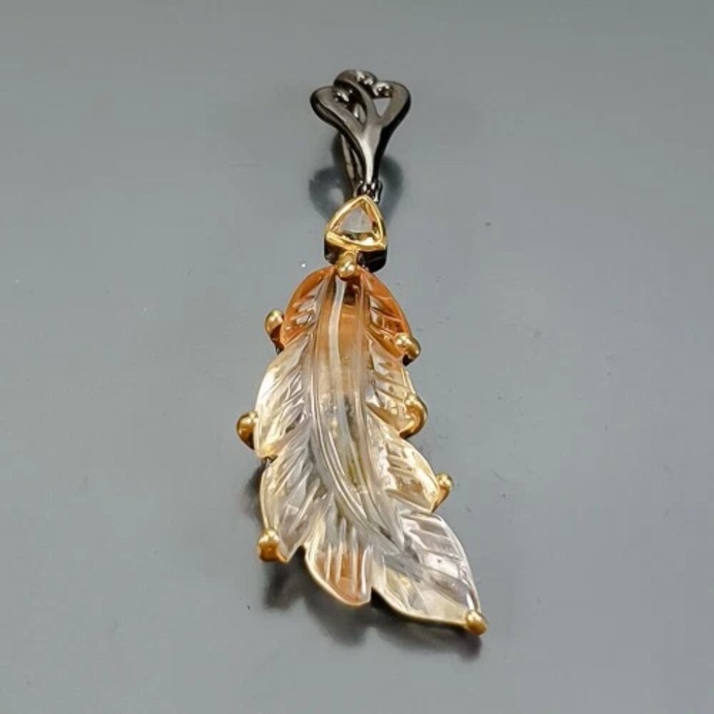 PENDANT 26CT Natural Carved Citrine Pendant 925